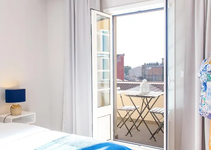 Praca 44 아파트 *